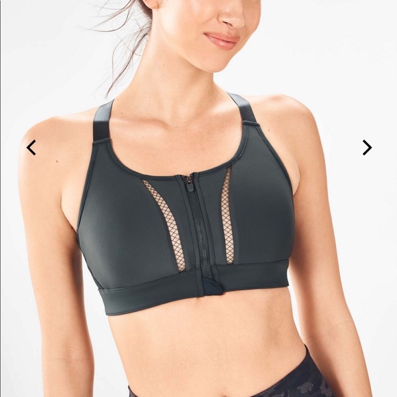 Small Fabletics black high impact sports bra - Picture 12 of 14